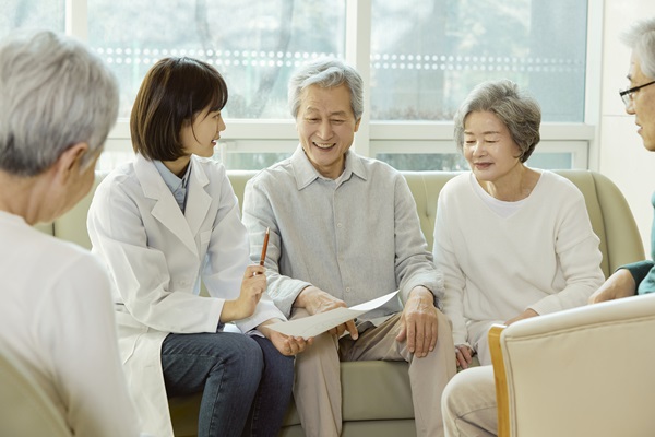 ���νɸ�����